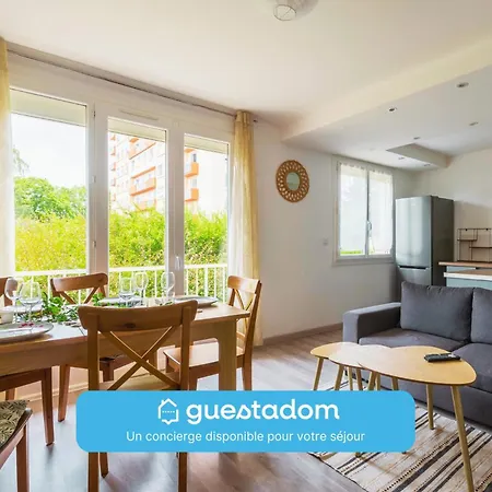 La Revelliere Wifi Parking - Balcon * Angers